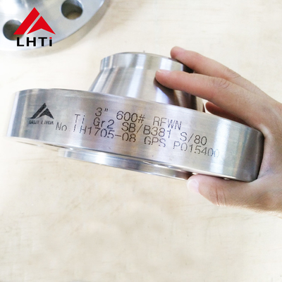 Bon prix Ti Gr5 Gr7 Titanium flange de cou de soudure ASME B16.5 classe 150 WN Flange de cou de soudure face soulevée pour l'industrie chimique en ligne