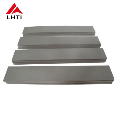 Bon prix Plaque osseuse en titane laminée à chaud polie Gr5 Gr2 En ligne